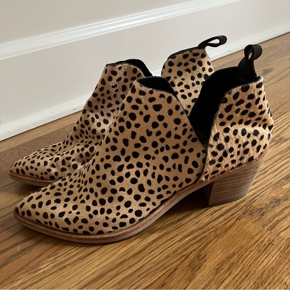 Dolce Vita Sonni Ankle Bootie Cheetah Leopard Print Calf Skin Hair Size 6 - Picture 4 of 9